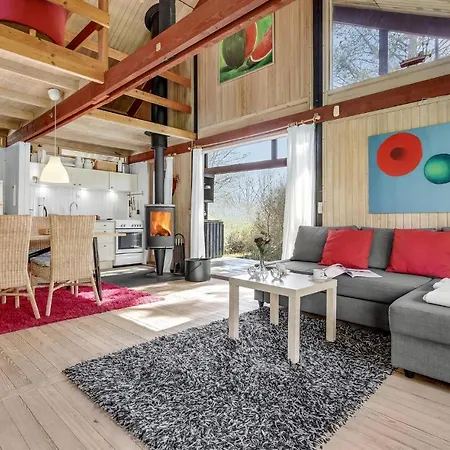 Gorgeous In With Kitchen بيت للعطل Dronningmølle